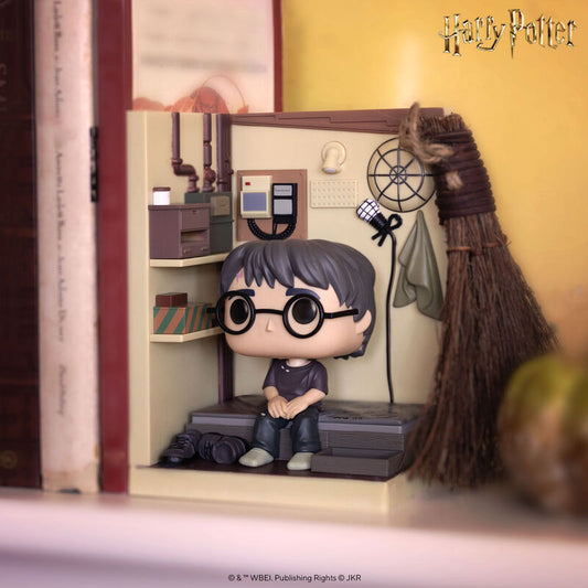 Funko Pop Nooks: Harry Potter - Harry Potter in Cupboard