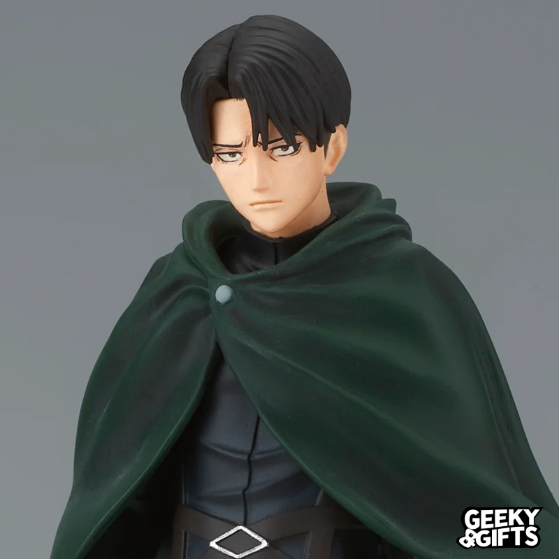 Banpresto: Attack on Titan - Levi con Espadas Special